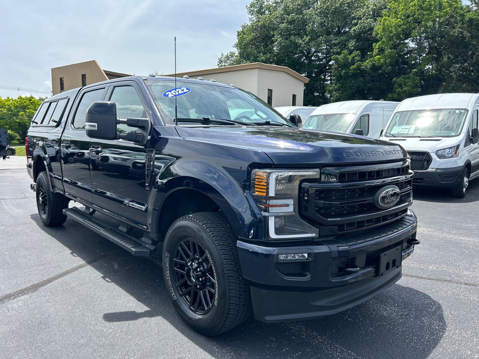 Certified 2022 Ford F250 Lariat AWD/4WD image 3