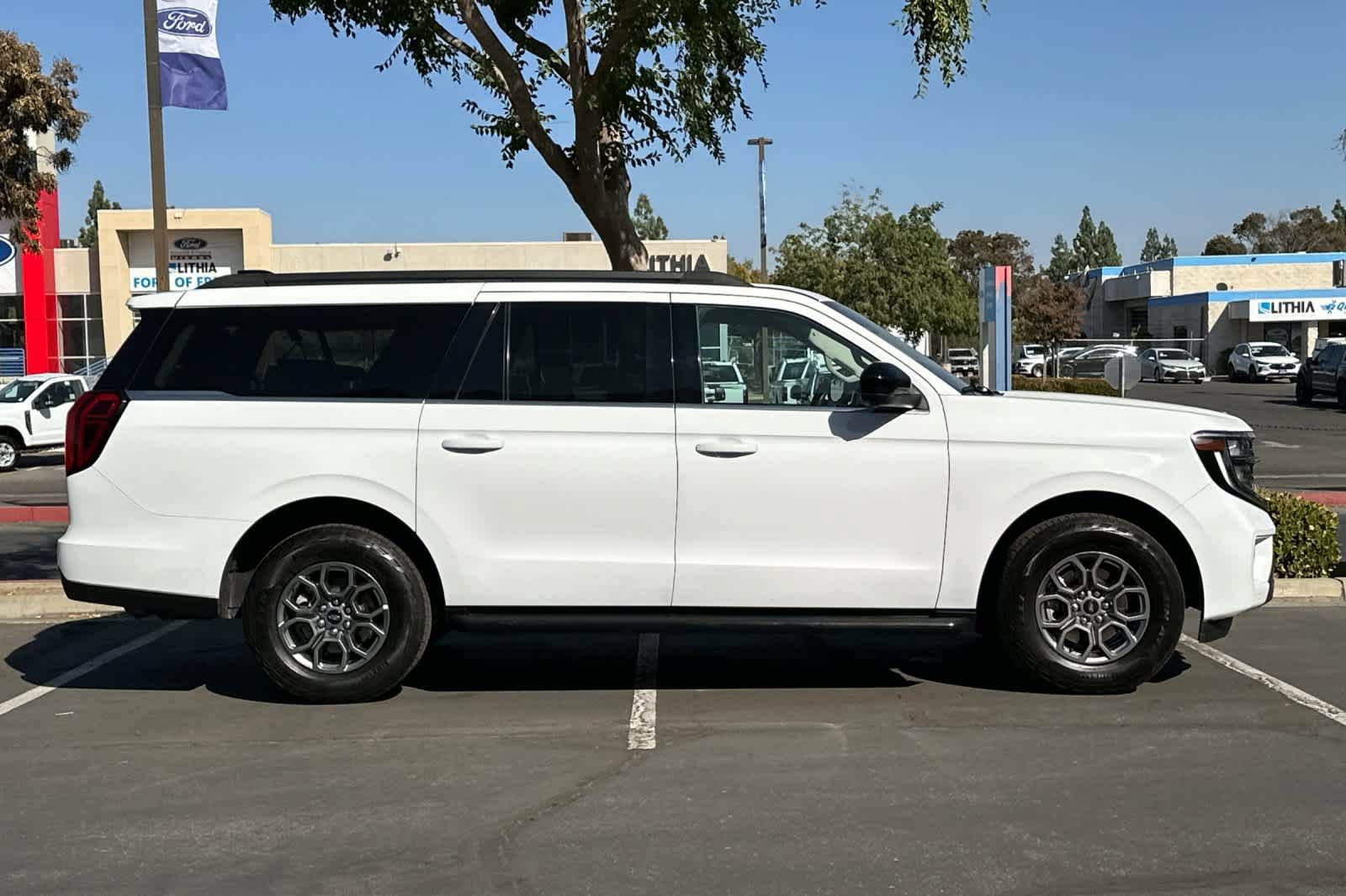 Certified 2025 Ford Expedition Max Active RWD image 9