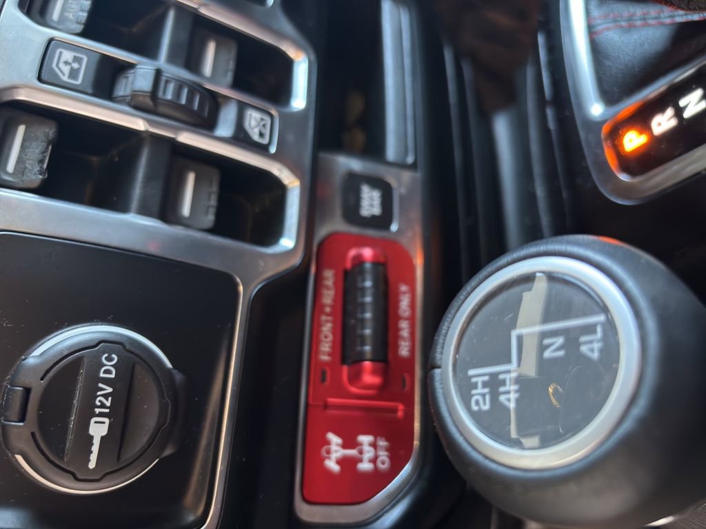 Used 2019 Jeep Wrangler Unlimited Rubicon AWD/4WD image 15