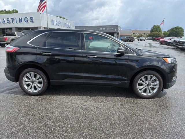 Certified 2023 Ford Edge Titanium AWD/4WD image 7