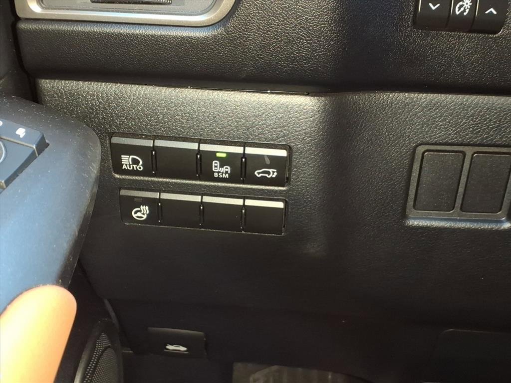 Used 2020 Lexus NX 300h 300h image 14