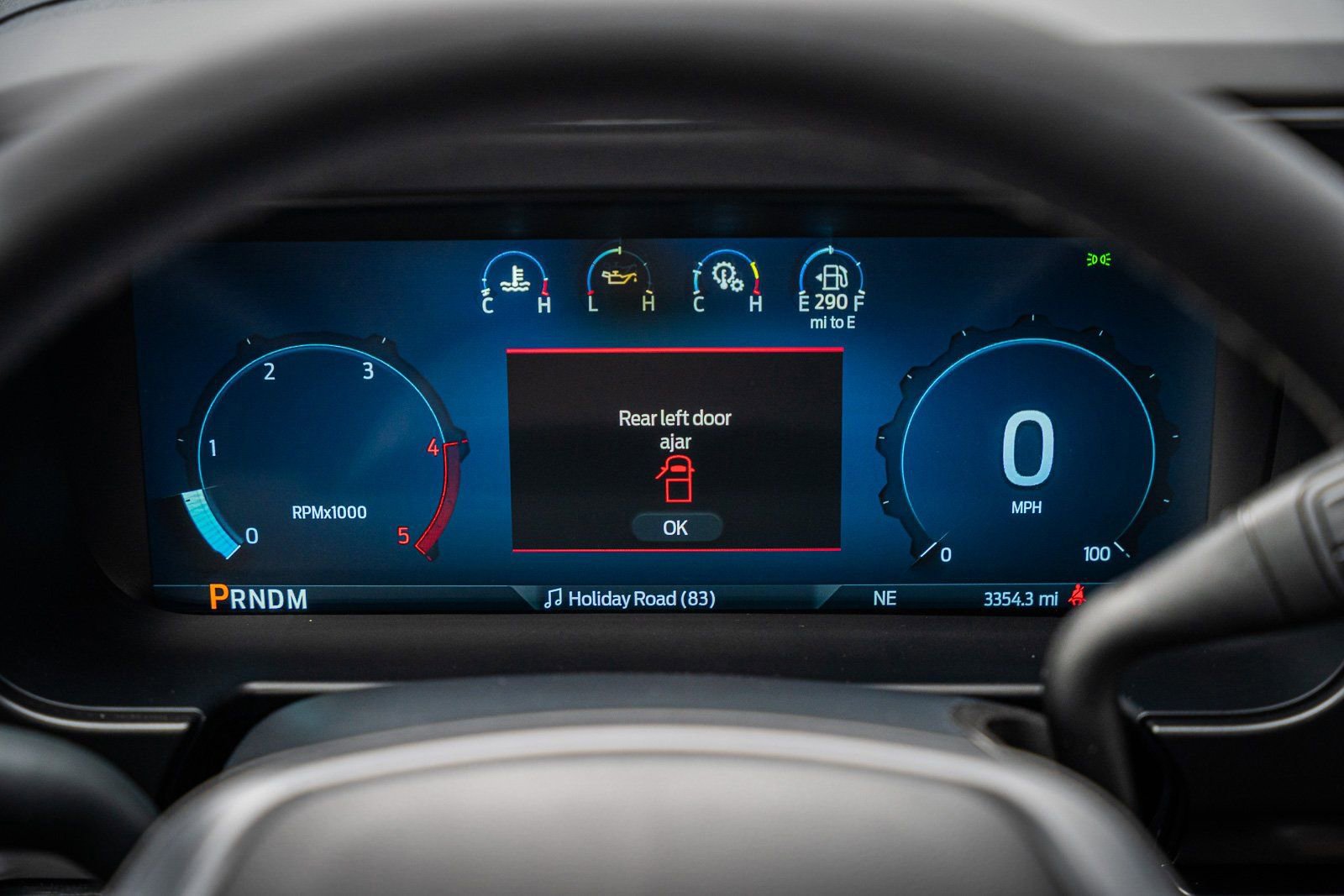 Certified 2025 Ford F250 Lariat w/ Black Appearance Package image 30