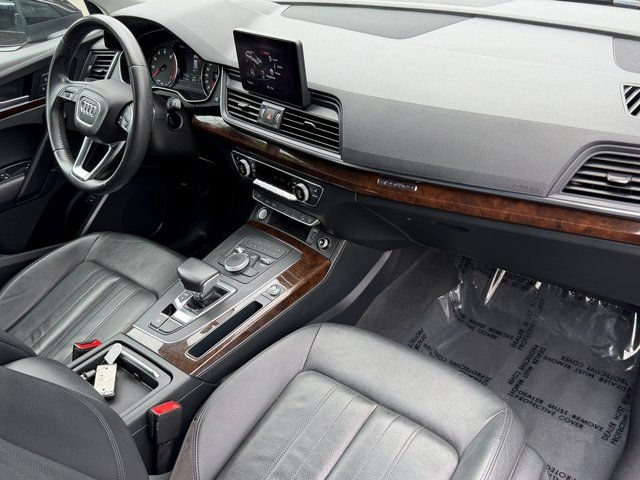 Used 2019 Audi Q5 2.0T Premium AWD/4WD image 15