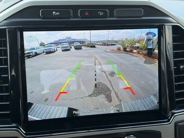 Certified 2022 Ford F250 Lariat w/ Black Appearance Package image 4