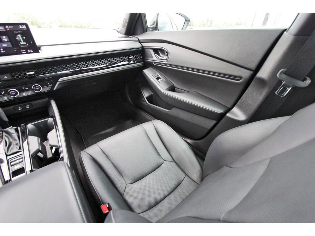 Used 2024 Honda Accord Sport image 12