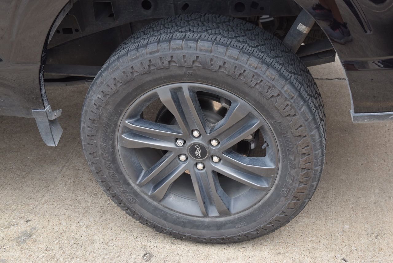 Certified 2022 Ford F150 XLT w/ Equipment Group 302A High image 11