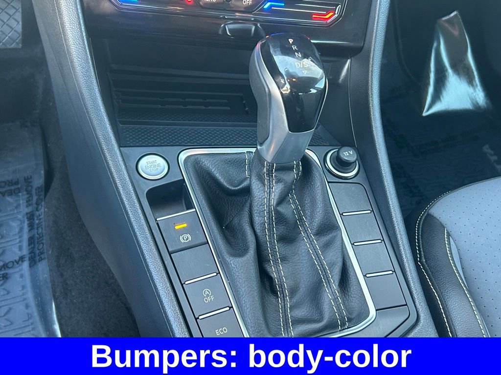 Used 2025 Volkswagen Jetta SE image 12