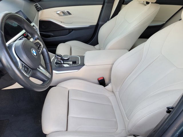 Used 2020 BMW 330i Sedan w/ Premium Package image 15