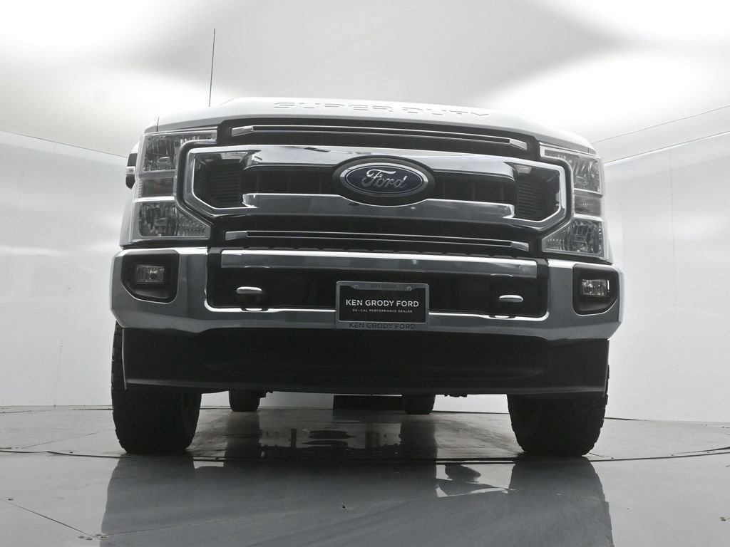 Certified 2022 Ford F250 XLT w/ XLT Premium Package AWD/4WD image 42