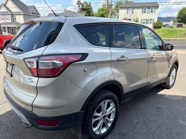Certified 2017 Ford Escape SE w/ SE Cold Weather Package AWD/4WD image 6