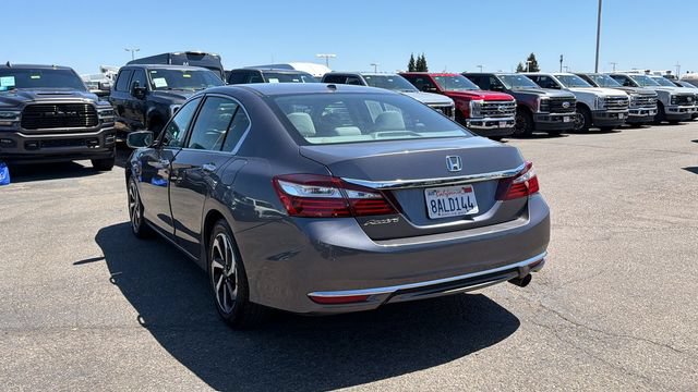 Used 2017 Honda Accord EX-L image 5