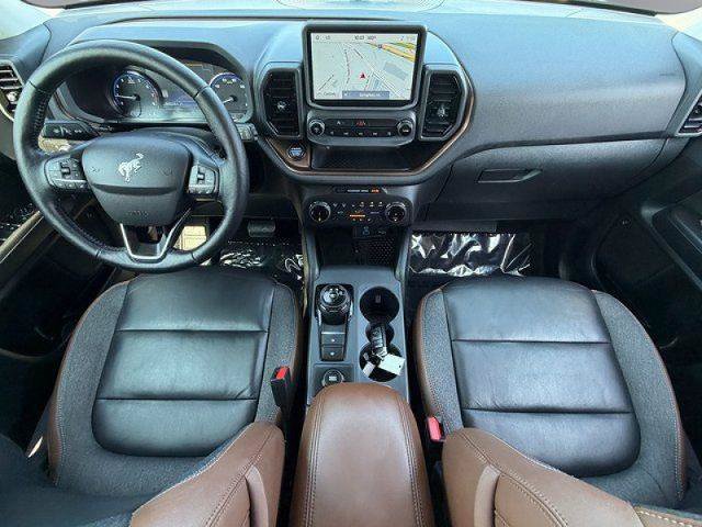 Certified 2022 Ford Bronco Sport Outer Banks w/ Tech Package AWD/4WD image 3