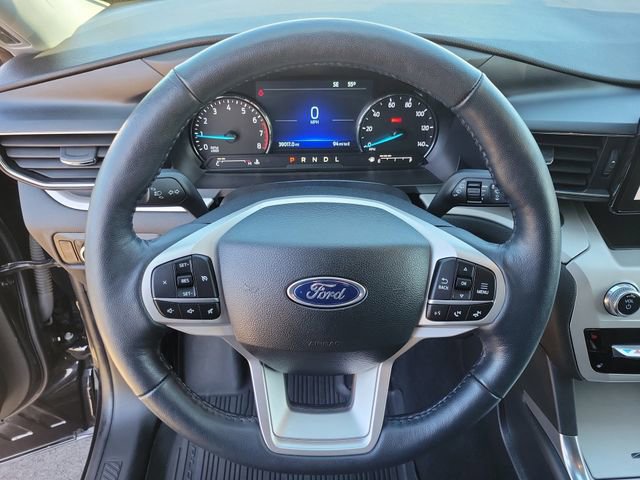 Certified 2023 Ford Explorer XLT w/ Equipment Group 202A image 15