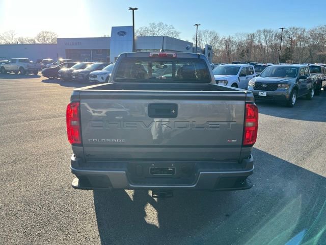 Used 2022 Chevrolet Colorado LT w/ LT Convenience Package image 4