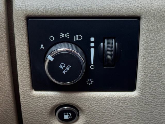 Used 2021 Jeep Grand Cherokee Overland image 18