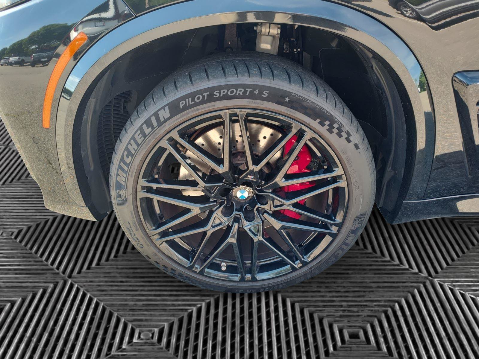 Used 2024 BMW X5 M Competition w/ Executive Package AWD/4WD image 14