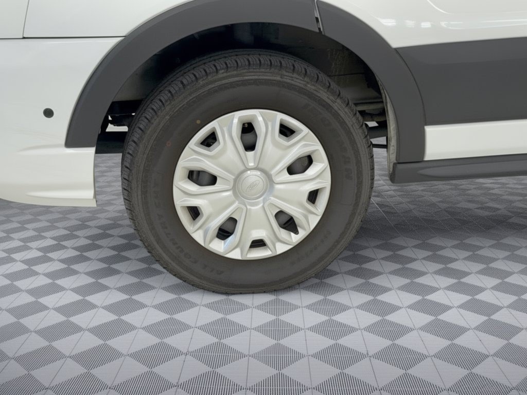 Certified 2025 Ford Transit 350 XLT RWD image 10