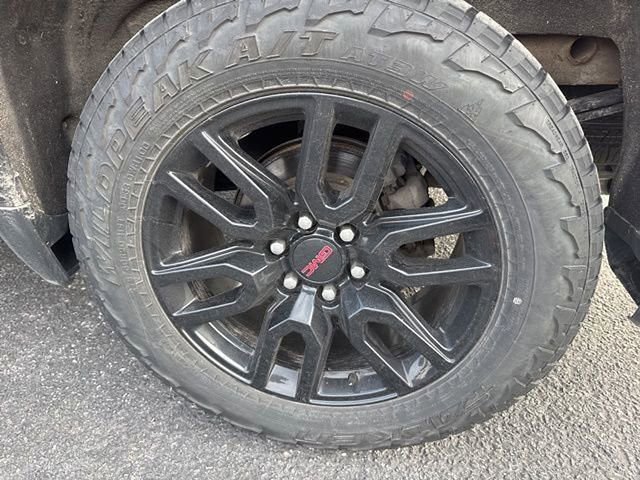 Used 2021 GMC Sierra 1500 Elevation w/ X31 Off-Road Package image 10