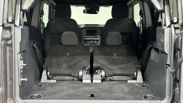 Certified 2021 Ford Bronco Big Bend w/ Sasquatch Package AWD/4WD image 34