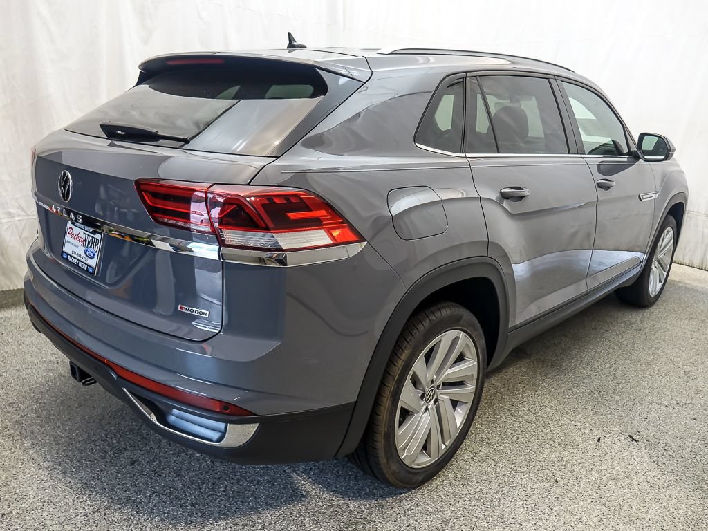 Used 2021 Volkswagen Atlas Cross Sport SE AWD/4WD image 8