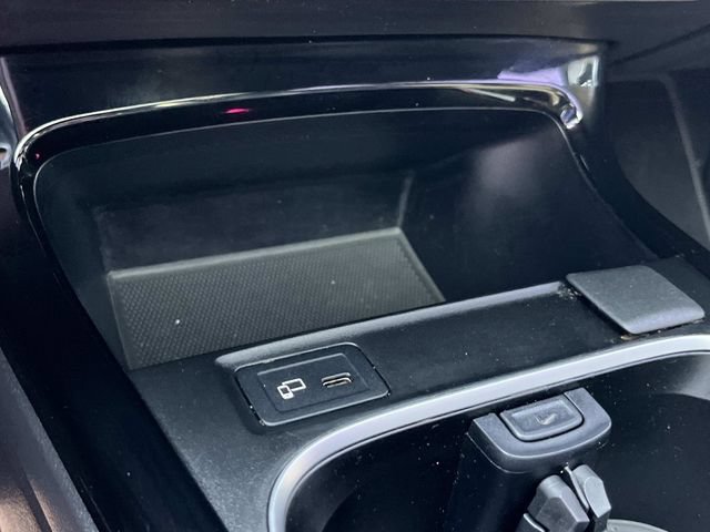 Used 2023 Mercedes-Benz CLA 250 image 38