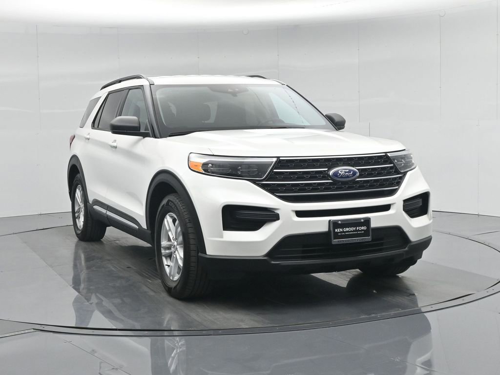 Certified 2023 Ford Explorer XLT image 7