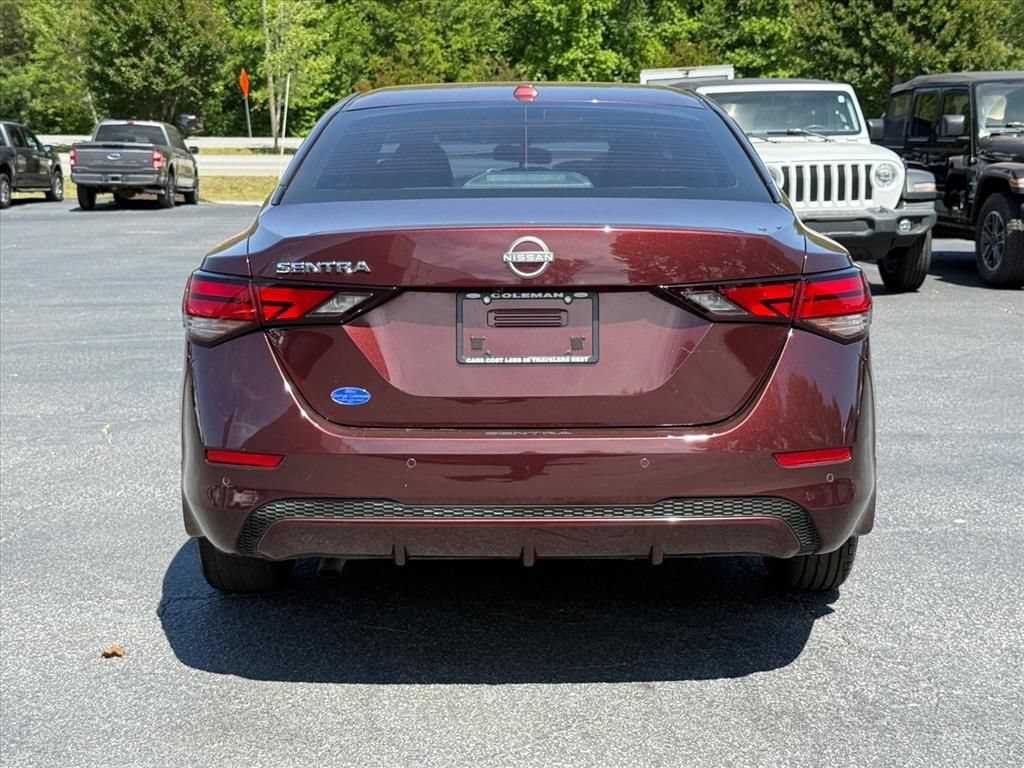 Used 2025 Nissan Sentra SV FWD image 4