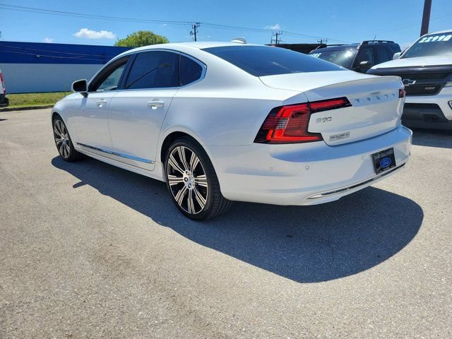Used 2023 Volvo S90 B6 Ultimate w/ Lounge Package AWD/4WD image 2