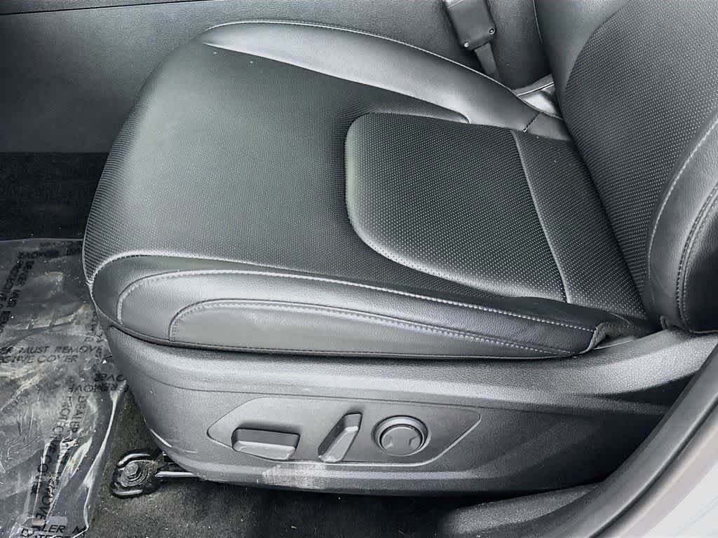 Used 2025 Kia Sportage EX FWD image 30