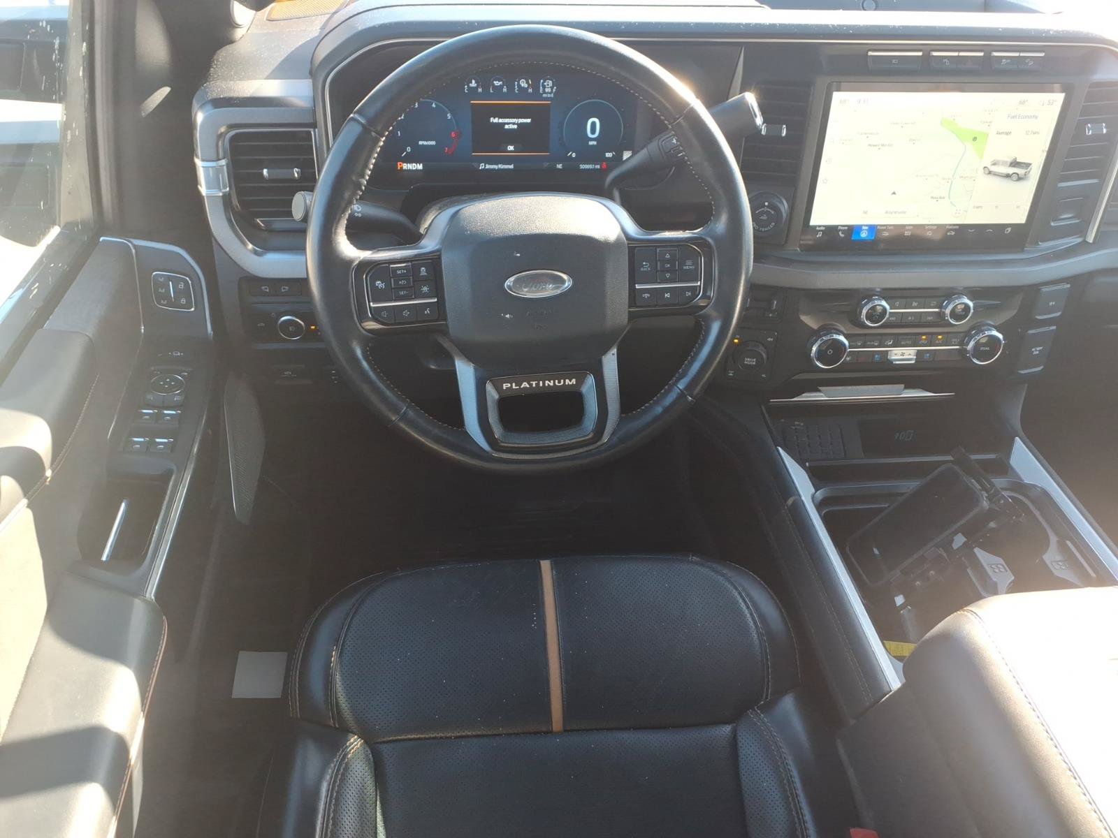 Certified 2023 Ford F250 Platinum w/ FX4 Off-Road Package AWD/4WD image 4