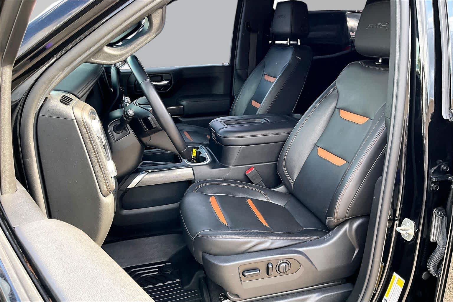Used 2021 GMC Sierra 1500 AT4 w/ AT4 Premium Package AWD/4WD image 8