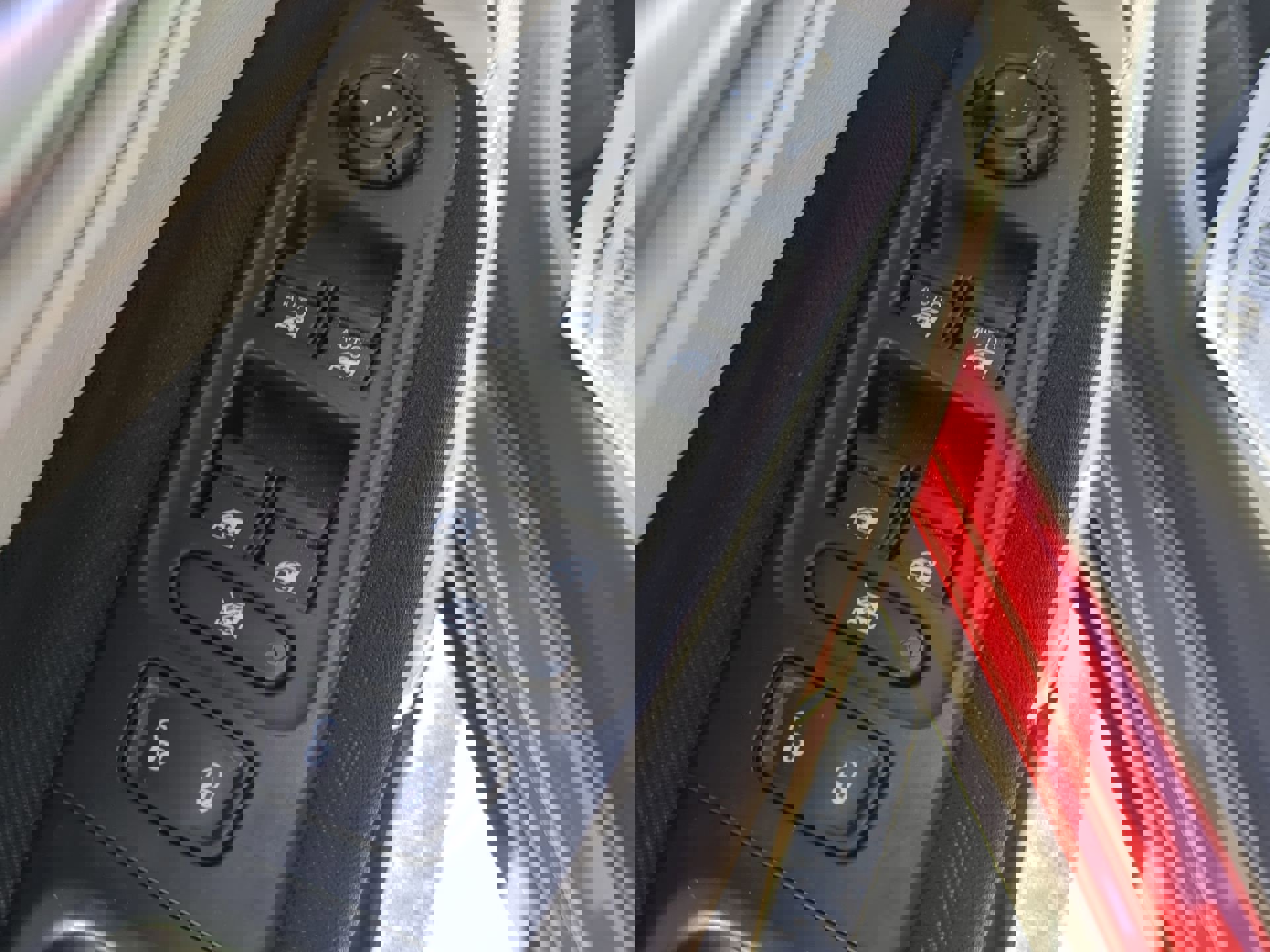 Used 2018 Jeep Renegade Latitude image 46