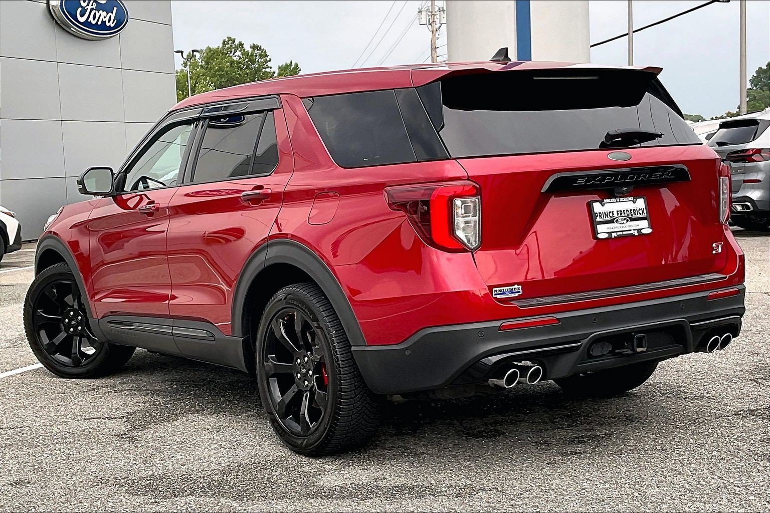 Certified 2021 Ford Explorer ST w/ Equipment Group 401A AWD/4WD image 11