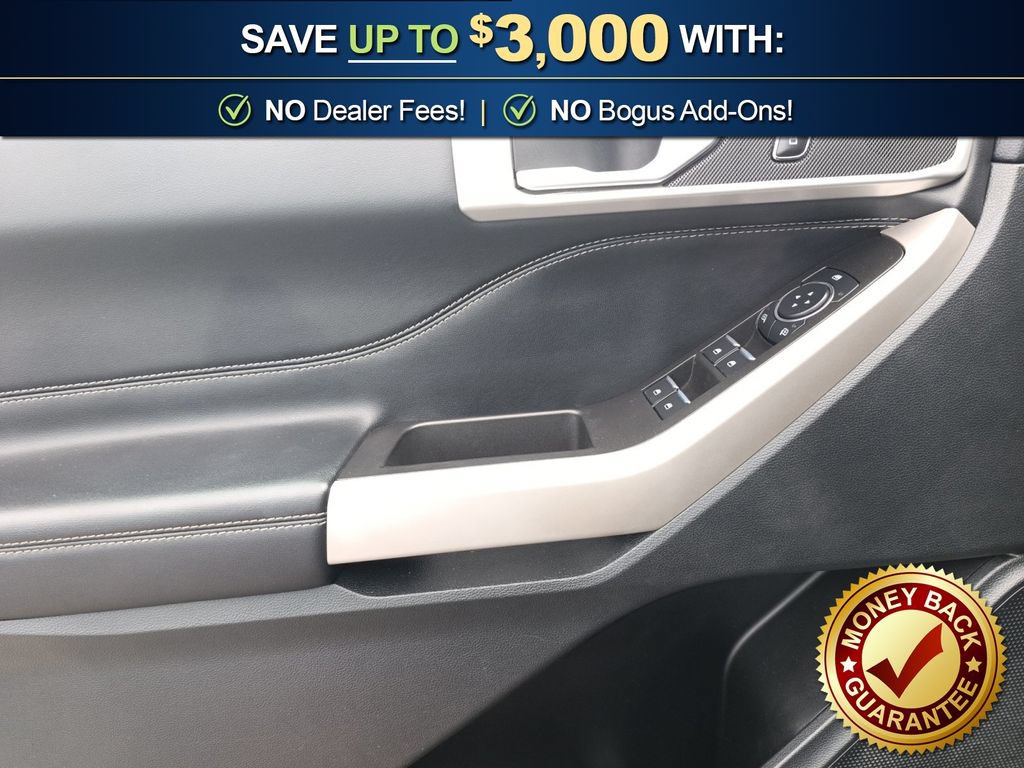 Certified 2023 Ford Explorer XLT RWD image 16