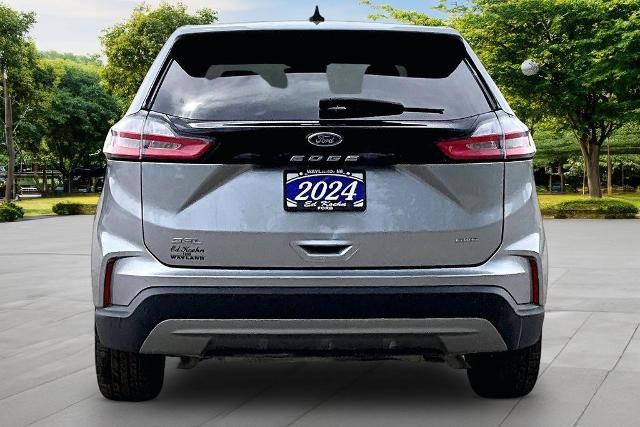 Certified 2024 Ford Edge SEL w/ Convenience Package AWD/4WD image 4