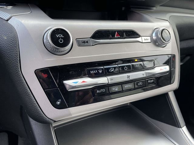 Certified 2023 Ford Explorer XLT w/ Equipment Group 202A image 26