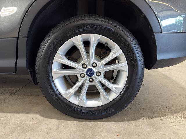 Certified 2018 Ford Escape SE FWD image 8