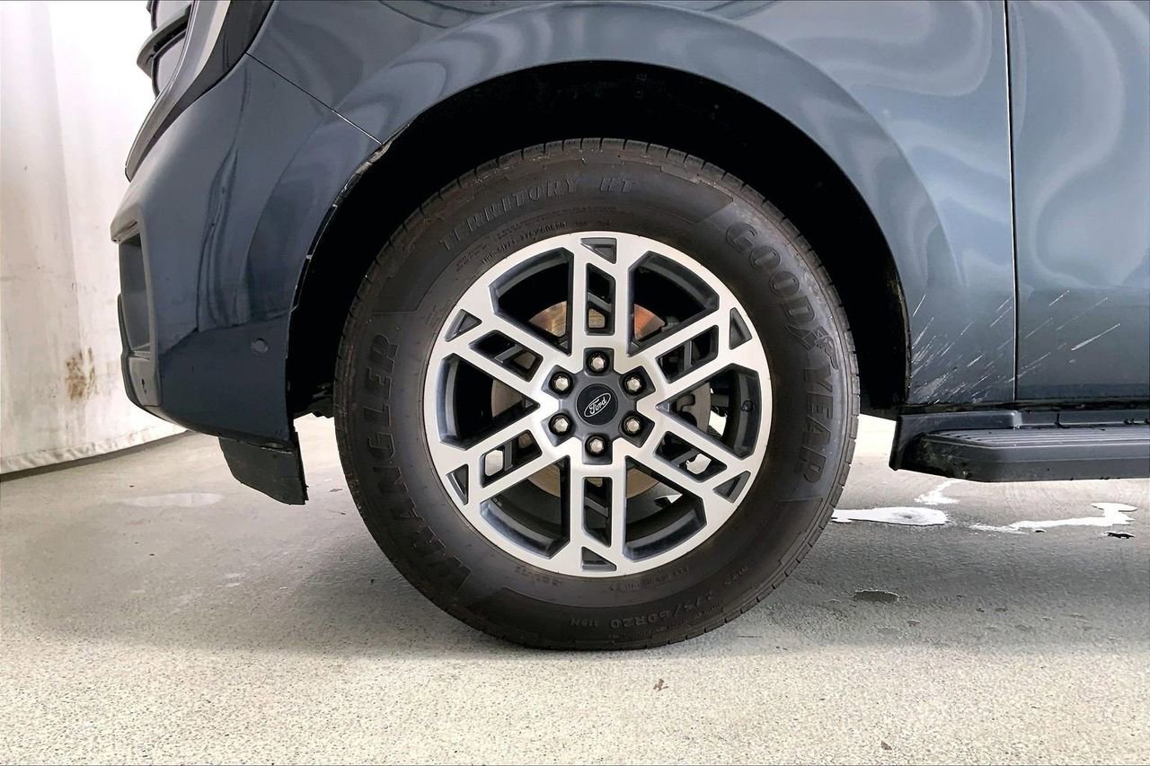 Certified 2025 Ford Expedition Max Active RWD image 6