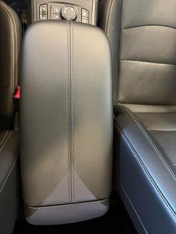 Used 2021 GMC Terrain SLT w/ Infotainment Package II AWD/4WD image 15