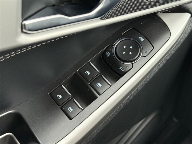 Certified 2022 Ford Explorer XLT w/ Equipment Group 202A image 23