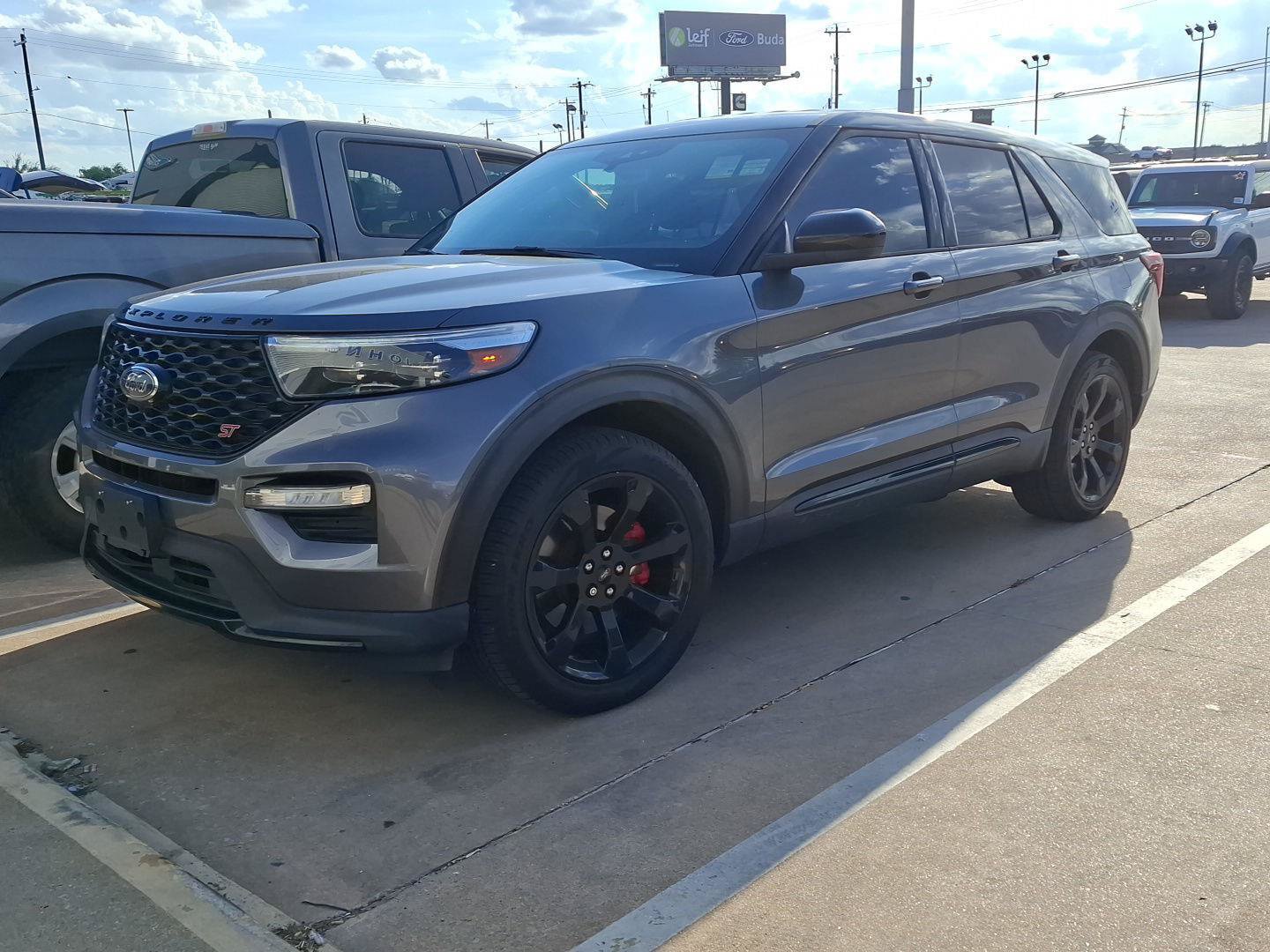 Certified 2022 Ford Explorer ST w/ ST Street Pack RWD image 24