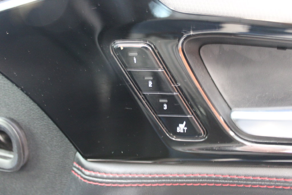 Used 2022 Acura MDX A-Spec AWD/4WD image 54
