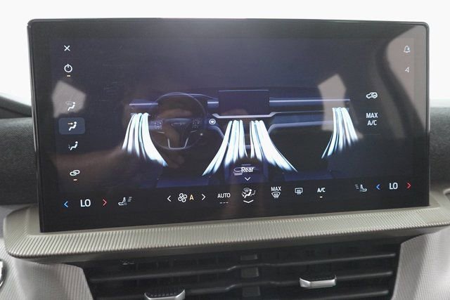 Certified 2025 Ford Explorer Active image 19