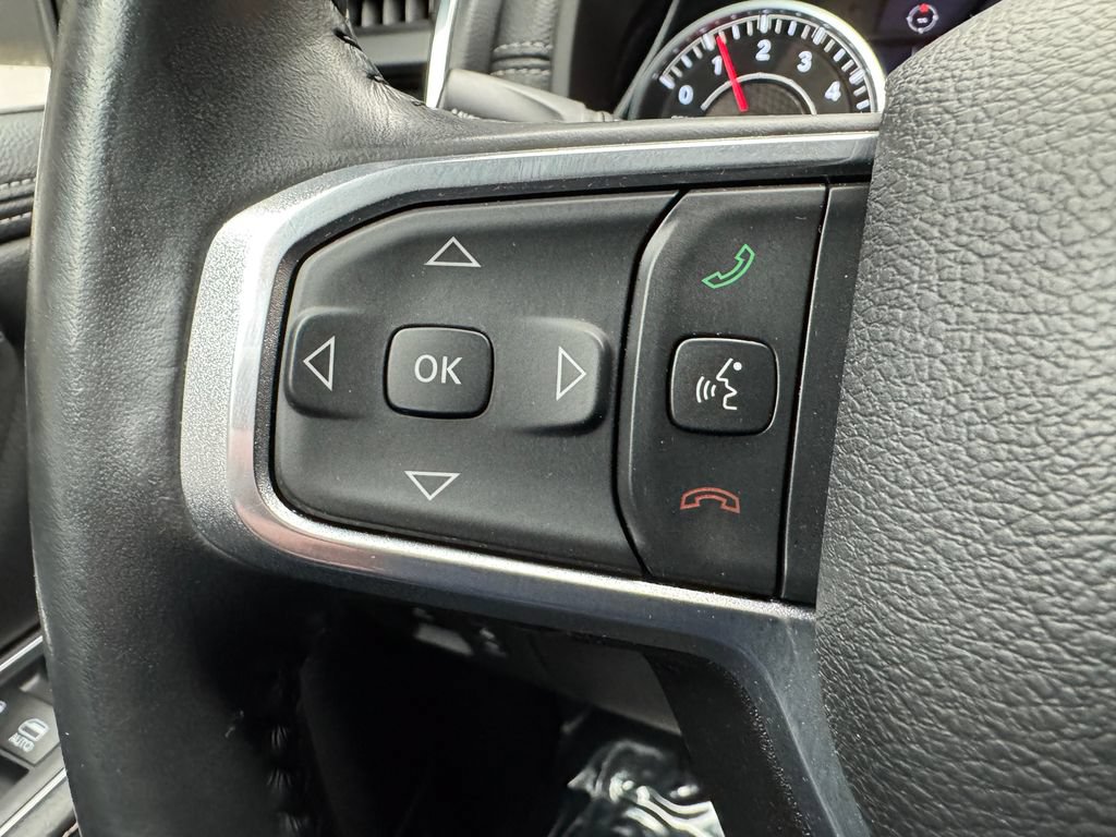 Used 2023 RAM 1500 Laramie AWD/4WD image 19