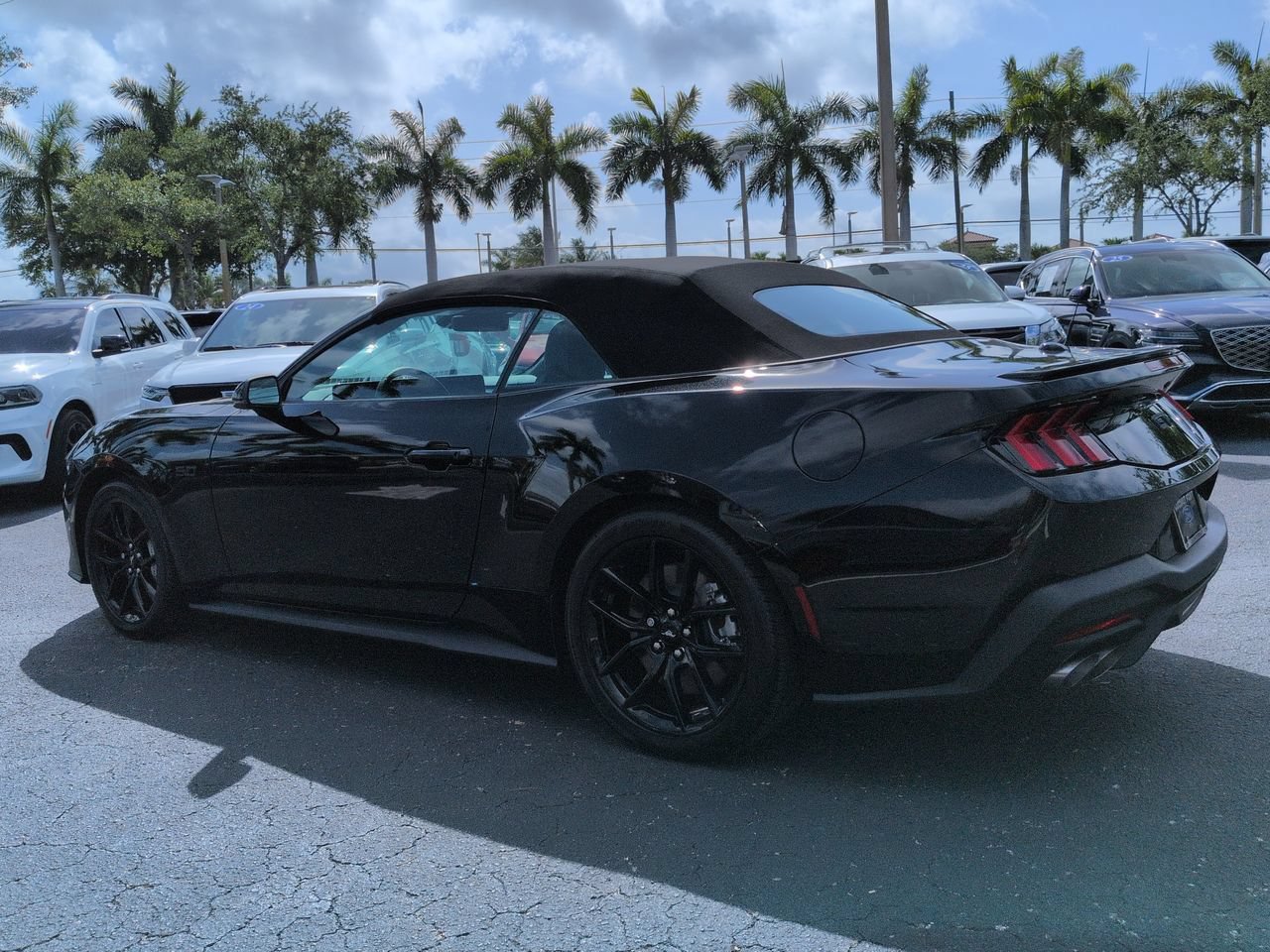 Certified 2025 Ford Mustang GT Premium RWD image 6