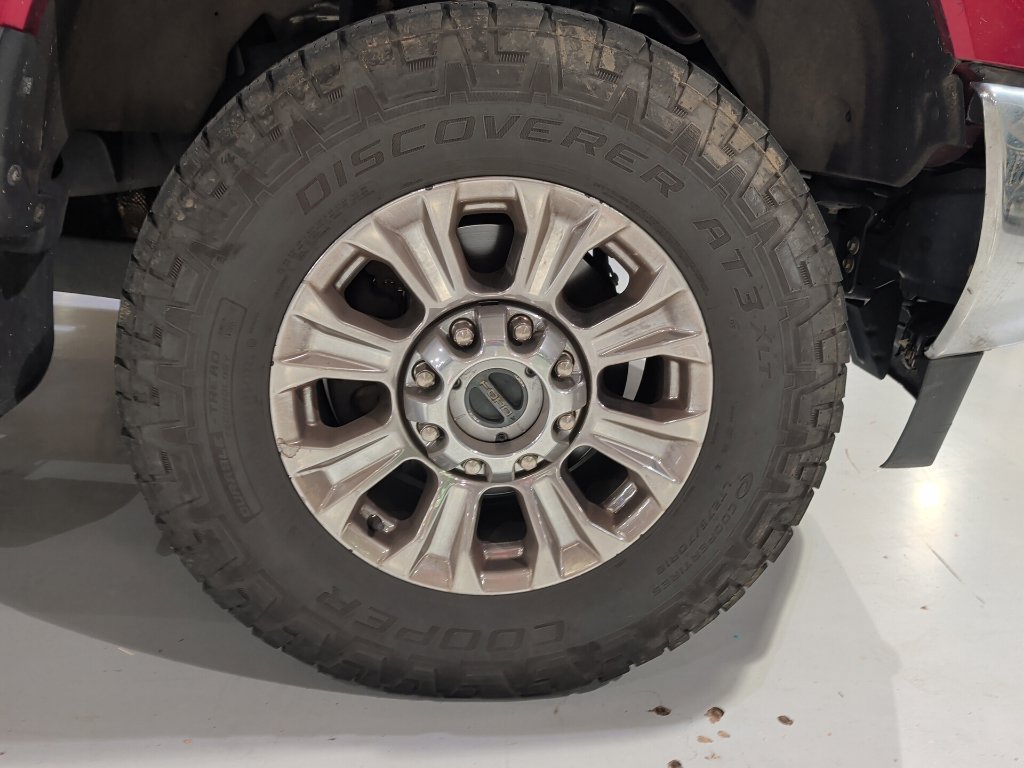 Certified 2019 Ford F250 Lariat w/ Lariat Ultimate Package AWD/4WD image 6