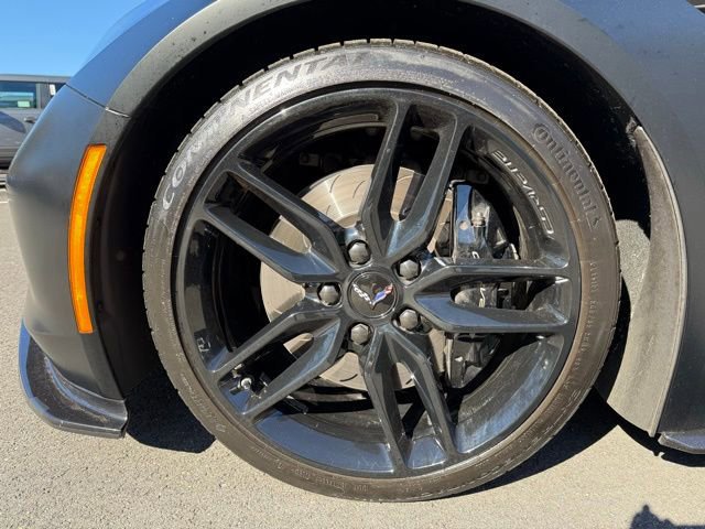 Used 2017 Chevrolet Corvette Stingray Coupe image 11