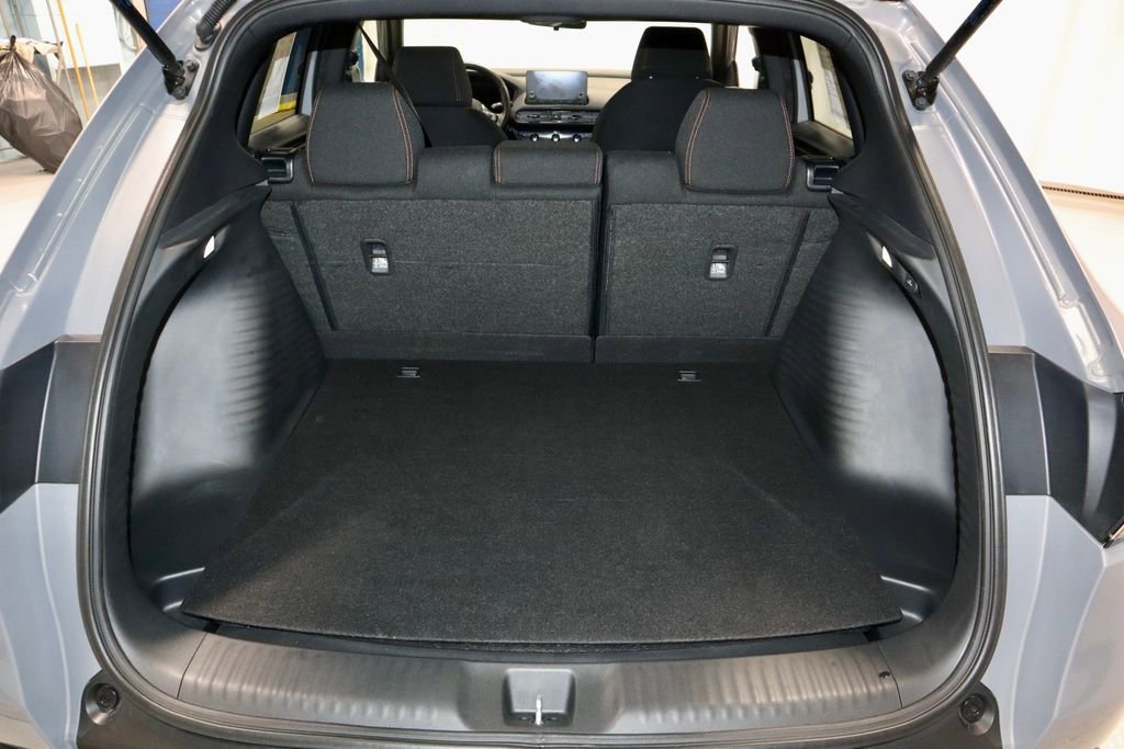 Used 2025 Honda HR-V Sport image 14