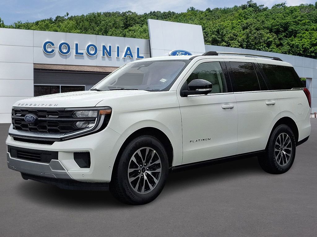 Certified 2025 Ford Expedition Platinum AWD/4WD image 3