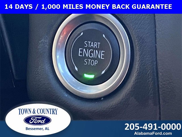 Used 2024 Chevrolet Suburban Z71 w/ Luxury Package image 28